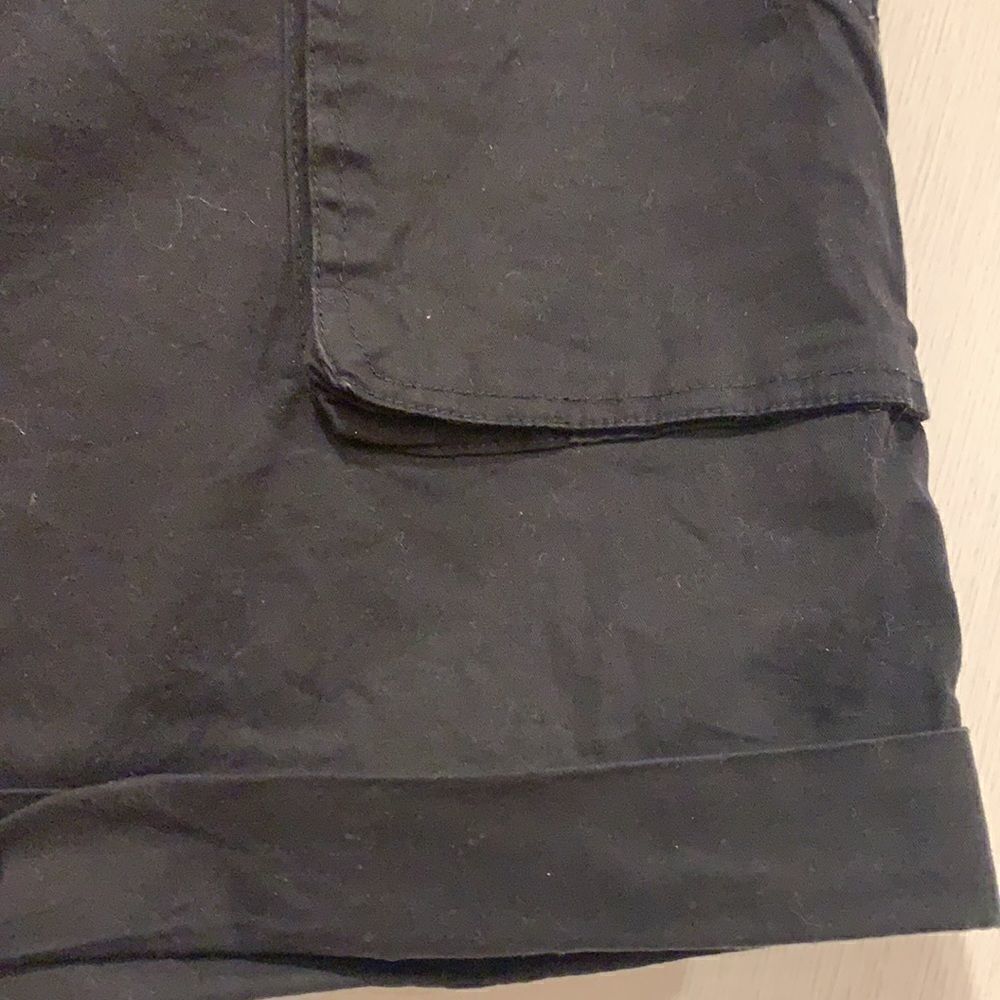 Cache black shorts - Picture 2 of 7